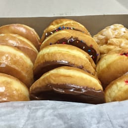 Dozen Donut
