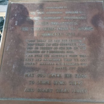 Pearl Harbor - Dedication Plague - Visitor Centers Near Me - Honolulu, Hawaii