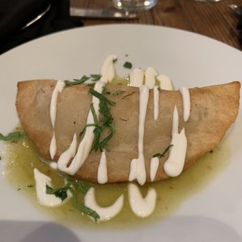 R Kitchen - New American Near Me - Charleston, South Carolina R Kitchen - New American Near Me - Charleston, South Carolina