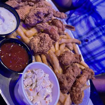 SS Dockside Cafe And Pub - Hook, Line, and Sinker - American Near Me - Branson, Missouri SS Dockside Cafe And Pub - Hook, Line, and Sinker - American Near Me - Branson, Missouri