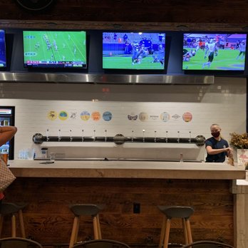 Craft Kitchen - The bar. - Gastropubs Near Me - Bluffton, South Carolina