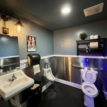 The Hills Pub - Restroom - Pubs Near Me - La Mesa, California The Hills Pub - Restroom - Pubs Near Me - La Mesa, California