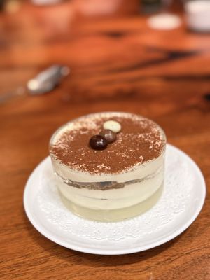 TRUSS Restaurant & Bar by null