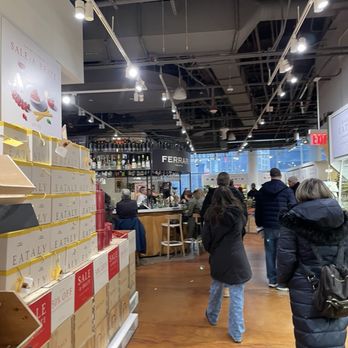 Eataly NYC Downtown - Grocery Near Me - New York, New York