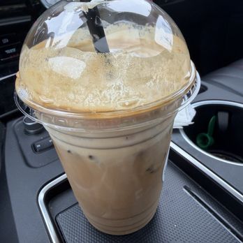Makario Coffee Roasters - Mt. Rainier - Coffee & Tea Near Me - Everett, Washington