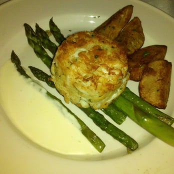Old Ebbitt Grill - 051911: single Jumbo Lump Crab Cake... - Bars Near Me - Washington, DC, District of Columbia Old Ebbitt Grill - 051911: single Jumbo Lump Crab Cake... - Bars Near Me - Washington, DC, District of Columbia