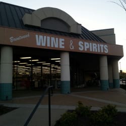 Brentwood Wine & Spirits - Main entrance