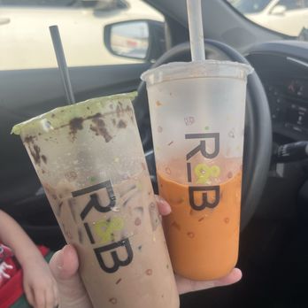 R&B Tea - Oreo Chocolate Milk Tea and the Thai Black Tea Boba - Coffee & Tea Near Me - Murrieta, California