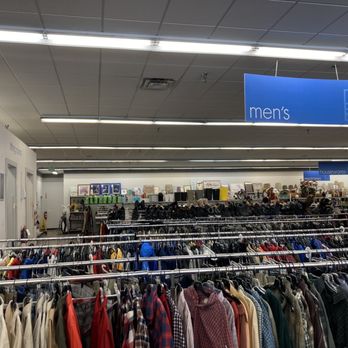 Goodwill Store & Donation Center - Thrift Stores Near Me - Denver, Colorado Goodwill Store & Donation Center - Thrift Stores Near Me - Denver, Colorado
