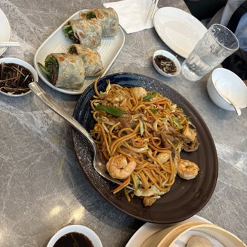 Yum Long - House Special Stir-Fried Noodles Beef Wrap Pancake - Chinese Near Me - Monterey Park, California Yum Long - House Special Stir-Fried Noodles Beef Wrap Pancake - Chinese Near Me - Monterey Park, California