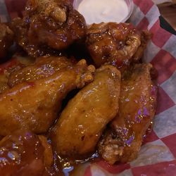 231 Bar & Grill - Wings -sweet chili sauce
