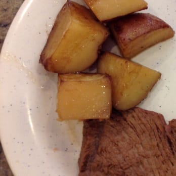 New China Buffet - Beef Roast with potatoes. Meat is fork tender and very tasty, but potatoes are fighting back, need a little more cook time. - Chinese Near Me - Corinth, Mississippi