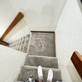 Junipine Resort - Carpet that could use updating - Resorts Near Me - Sedona, Arizona