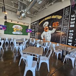 Sammy’s Sliders - Inside