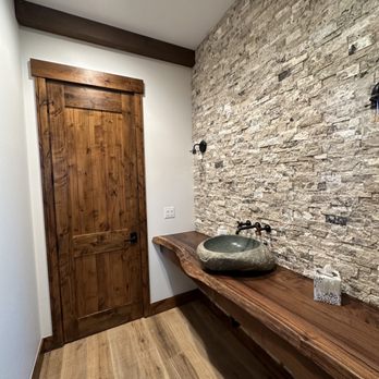 Sharp Painting - Bathroom inside custom house in winter park that got stained by us - Painters Near Me - Aurora, Colorado Sharp Painting - Bathroom inside custom house in winter park that got stained by us - Painters Near Me - Aurora, Colorado