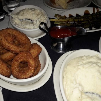 Morton's The Steakhouse - Steakhouses Near Me - Honolulu, Hawaii