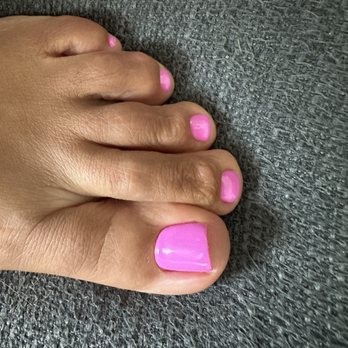 Studio Beauty Box - Beautiful pedicure - Nail Technicians Near Me - Orlando, Florida Studio Beauty Box - Beautiful pedicure - Nail Technicians Near Me - Orlando, Florida