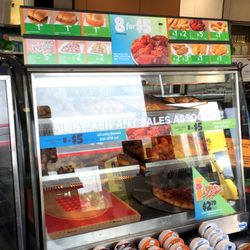 7-Eleven - Hot Foods Case