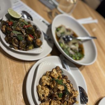 True Food Kitchen - Al vegan apps - New American Near Me - Garden City, New York