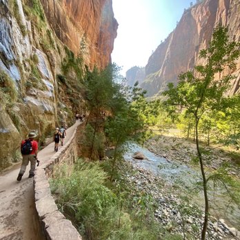 The Narrows - Riverside Walk - Parks Near Me - Springdale, Utah