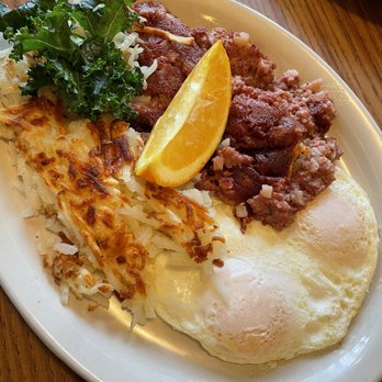 Jay Berry's Cafe - Corned beef hash, hash browns and over easy eggs - Breakfast & Brunch Near Me - Renton, Washington Jay Berry's Cafe - Corned beef hash, hash browns and over easy eggs - Breakfast & Brunch Near Me - Renton, Washington