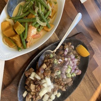 Lahi - Sisig Pork and Ginataang Sitaw At Kalabasa (squash, green beans and shrimp) - Filipino Near Me - Elmhurst, New York Lahi - Sisig Pork and Ginataang Sitaw At Kalabasa (squash, green beans and shrimp) - Filipino Near Me - Elmhurst, New York