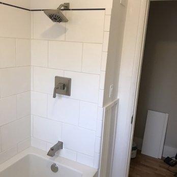 Flip House Handyman - Bathroom remodel - General Contractors Near Me - Seattle, Washington