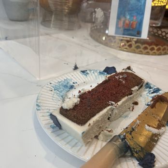 Buttercream Bakery - Discoloration - Bakeries Near Me - San Antonio, Texas