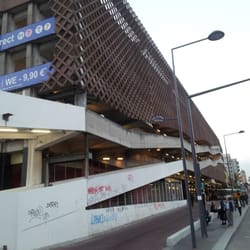 Villejuif Louis Aragon Metro Station