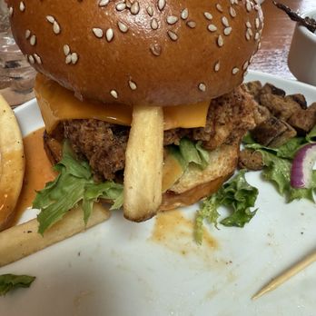 Chomp Kitchen & Drinks - Fried mustard BBQ chicken. - American Near Me - Warren, Rhode Island