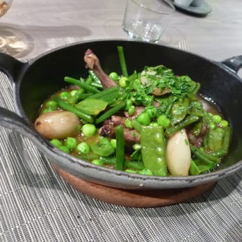 Les Cocottes - pigeon with Peas - Bistros Near Me - Paris, 01 Les Cocottes - pigeon with Peas - Bistros Near Me - Paris, 01