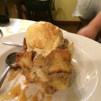 The Root Cellar Cafe - Apple pie and someone's butt (sarree) - Breakfast & Brunch Near Me - San Marcos, Texas
