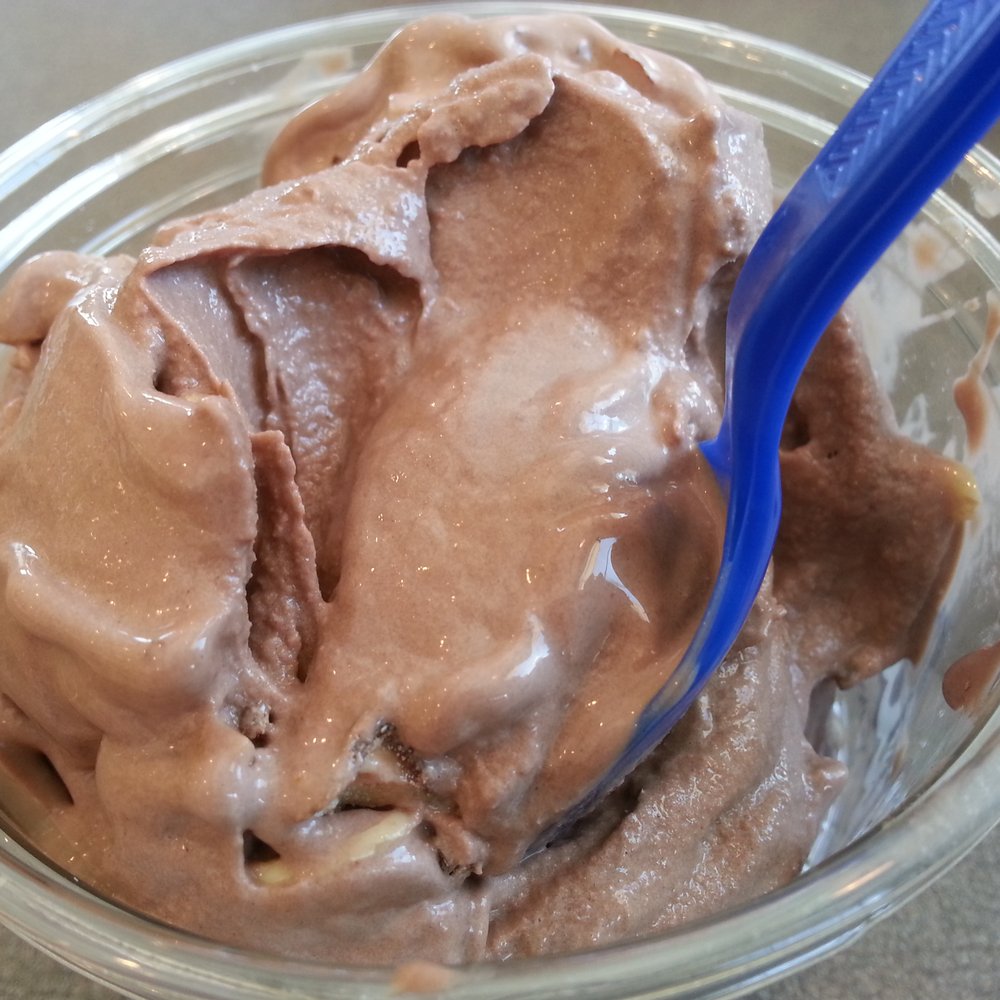 Culver's - Eating Custard in Sub Zero weather. - Fast Food Near Me - Oconomowoc, Wisconsin Culver's - Eating Custard in Sub Zero weather. - Fast Food Near Me - Oconomowoc, Wisconsin