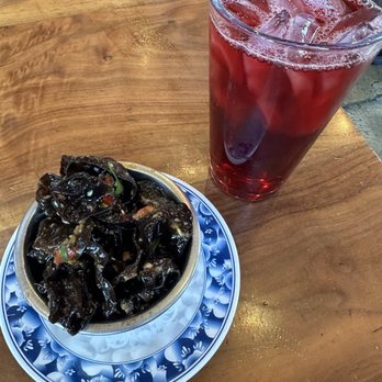 Joy - Woodear Mushroom cold appetizer and fresh fruit iced tea... - Taiwanese Near Me - Los Angeles, California