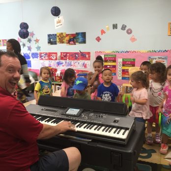 Creativity Complexe - Music Class With Michael - Musical Instruments & Teachers Near Me