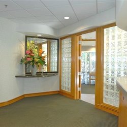 Thomas E. Bramanti, DDS, PHD - Spacious and uncrowded office.