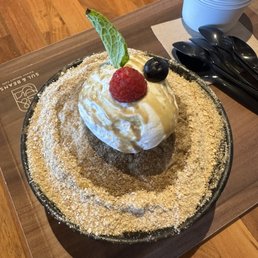 Earl Grey Bingsoo Earl Grey Bingsoo