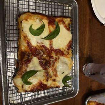 Underground Pizza - Margherita pizza - Pizza Near Me - Baltimore, Maryland