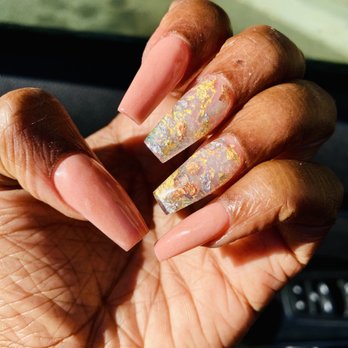 Le Nails Spa - Nails by Mimi - Nail Salons Near Me - Vacaville, California