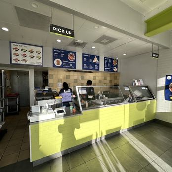 Poke’to - Interior - Asian Fusion Near Me - Los Angeles, California Poke’to - Interior - Asian Fusion Near Me - Los Angeles, California