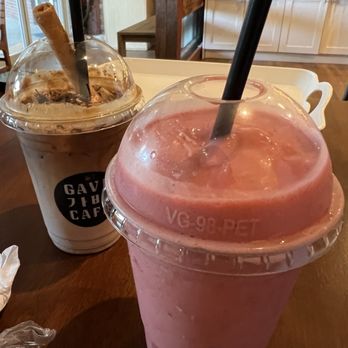 Gavi Bakery & Cafe - Strawberry smoothie - Breakfast & Brunch Near Me - Centreville, Virginia Gavi Bakery & Cafe - Strawberry smoothie - Breakfast & Brunch Near Me - Centreville, Virginia
