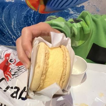 Bag O' Crab - Macaron ice cream cream - Cajun/Creole Near Me - Fullerton, California