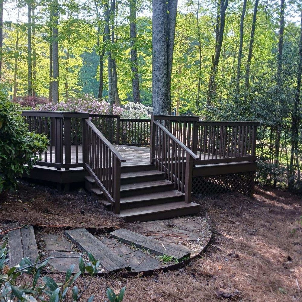 All Smiles Maintenence - Repaired deck with new railings - Landscaping Near Me - Austell, Georgia All Smiles Maintenence - Repaired deck with new railings - Landscaping Near Me - Austell, Georgia
