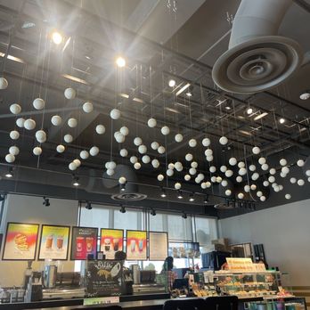 Starbucks - Lobby - Coffee & Tea Near Me - Omaha, Nebraska