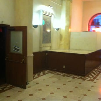 Hank's Bar - Door entrance on the left from inside the lobby. - Dive Bars Near Me - Los Angeles, California Hank's Bar - Door entrance on the left from inside the lobby. - Dive Bars Near Me - Los Angeles, California