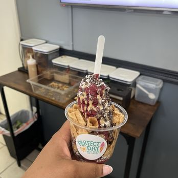 Perfect Day Real Fruit Ice Cream - Ice Cream & Frozen Yogurt Near Me - Kailua, Hawaii Perfect Day Real Fruit Ice Cream - Ice Cream & Frozen Yogurt Near Me - Kailua, Hawaii