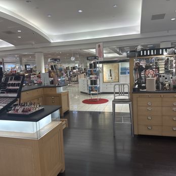 Belk Department Stores - Department Stores Near Me - Jacksonville, Florida