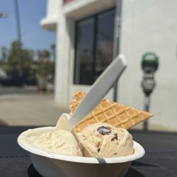 Jeni's Splendid Ice Creams - Salted caramel, brittle...yum