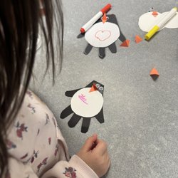 Tuality Learning Tree Day School - Craft day at Tuality Learning Tree.
Hillsboro OR. 97123