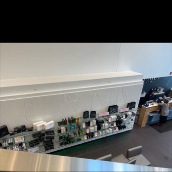 Tricoci Salon & Spa - Oakbrook - Hair Salons Near Me - Oak Brook, Illinois